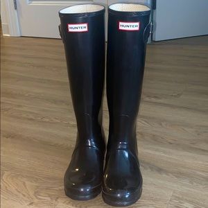 Black Hunter Boots